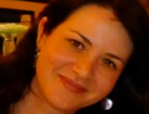 Profa. Dra. Sandra Andrea Cruz